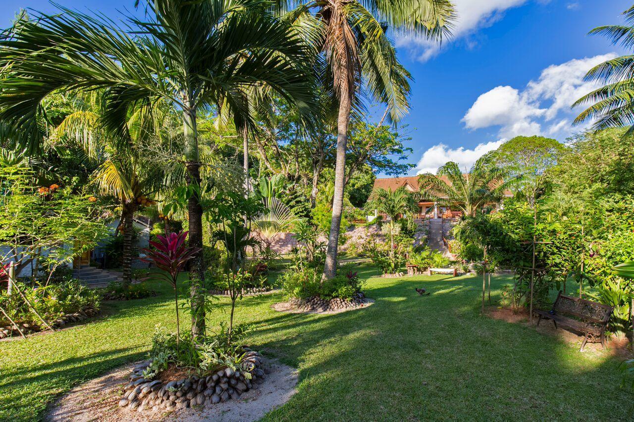 Villas Du Voyageur Grand Anse  Exterior photo